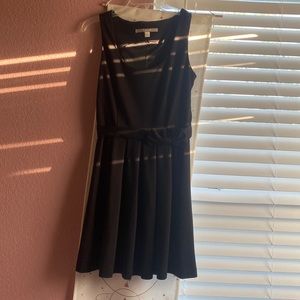 Black formal Lauren Conrad dress in a size 4